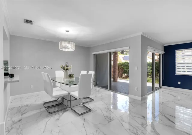 Listing Photo 4 - Condo for sale at Hammocks Sec 2, Unit 15134 Sw 94Th Ter, Hammocks Sec 2, Miami, FL 33196 | Built Year: 1980-1997