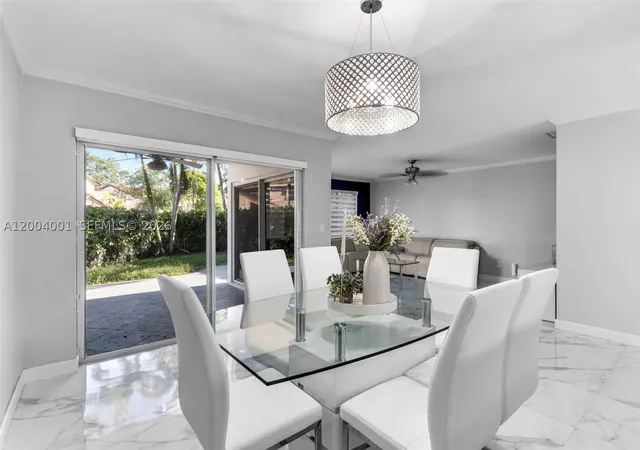 Listing Photo 5 - Condo for sale at Hammocks Sec 2, Unit 15134 Sw 94Th Ter, Hammocks Sec 2, Miami, FL 33196 | Built Year: 1980-1997