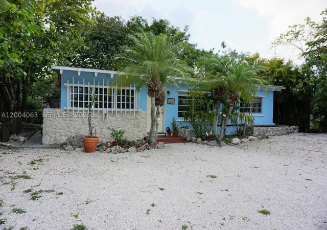 Photo 1 of Single family home for sale at 229 2nd Rd, Key Largo, FL 33037 | MLS# A12004063 | Listing updated on 2026-09-21