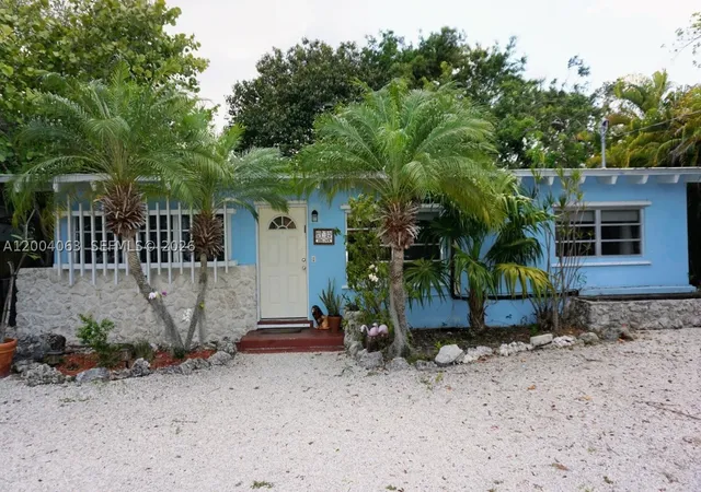 Photo 2 of Single family home for sale at 229 2nd Rd, Key Largo, FL 33037 | MLS# A12004063 | Listing updated on 2026-09-21