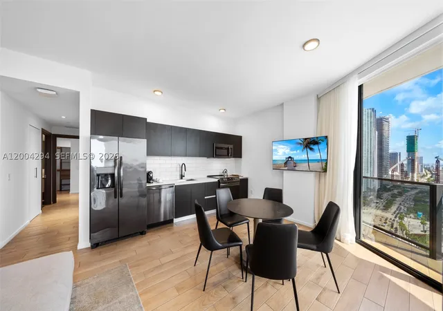 Photo 4 of Sale Pending at 398 Ne 5Th St #1809, Miami, FL 33132 | MLS# A12004294 | Listing updated on 2026-09-10