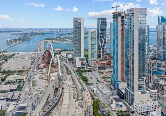 Photo 2 of Condo for sale at 20 Ne Ne 11th Street #4602, Miami, FL 33132 | MLS# A12003823 | Listing updated on 2026-09-10