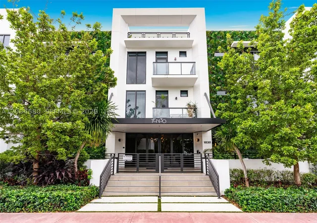 Photo 1 of Sale Pending at 1030 15Th St #321, Miami Beach, FL 33139 | MLS# A12004580 | Listing updated on 2026-10-02