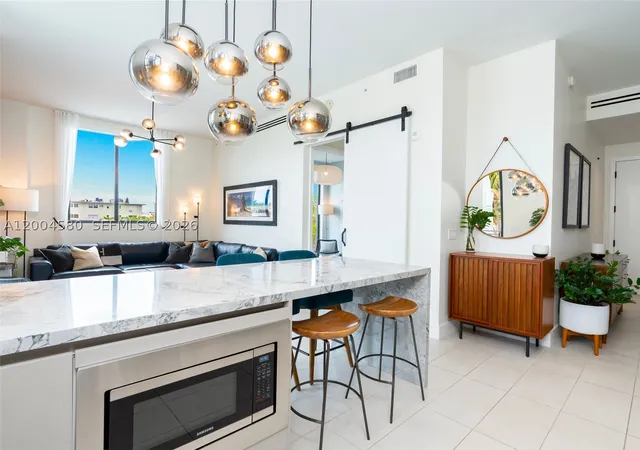 Photo 3 of Sale Pending at 1030 15Th St #321, Miami Beach, FL 33139 | MLS# A12004580 | Listing updated on 2026-10-02