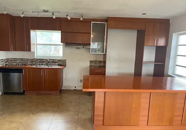 Photo 3 of Sale Pending at 758 Sw 3Rd Pl, Dania, FL 33004 | MLS# A12005181 | Listing updated on 2026-08-28