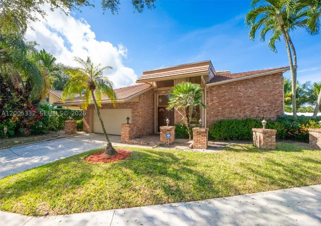 Photo 2 of Single family home for sale at 6481 Timber Ln, Boca Raton, FL 33433 | MLS# A12005332 | Listing updated on 2026-08-30