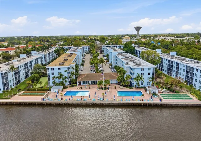Photo 1 of Condo for sale at 2000 S Federal Hwy #109, Boynton Beach, FL 33435 | MLS# A12006440 | Listing updated on 2026-09-24