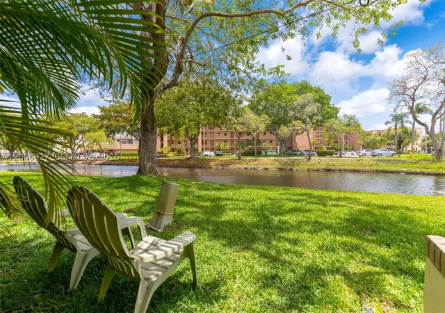 Townhouse for sale at 2950 Nw 106Th Ave #10, Sunrise, FL 33322 | MLS# A12006927