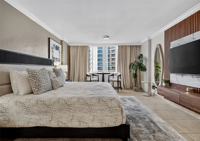 Photo 1 of Condo for sale at 19201 Collins Ave #1123, Sunny Isles Beach, FL 33160 | MLS# A12007540 | Listing updated on 2026-09-02