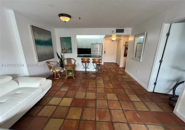 Photo 4 of Condo for sale at 345 Ocean Dr #303, Miami Beach, FL 33139 | MLS# A12000159 | Listing updated on 2026-09-02