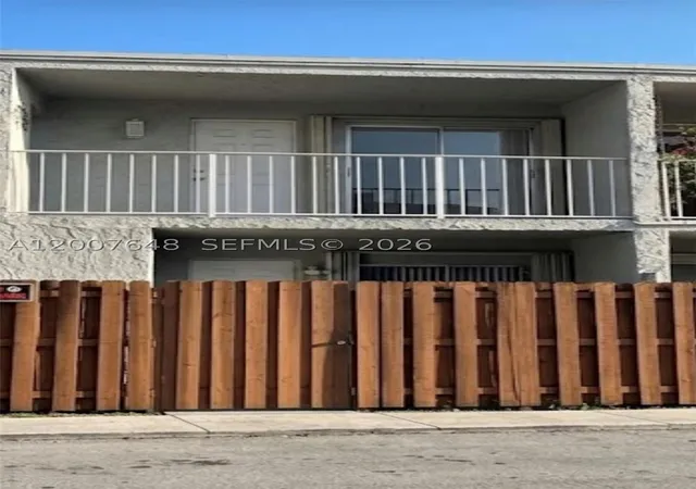Photo 1 of Condo for sale at 15400 Sw 81st Cir Ln #1011, Miami, FL 33193 | MLS# A12007648 | Listing updated on 2026-09-19