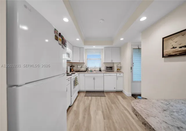 Photo 4 of Condo for sale at 4613 Se 5Th Street #210, Cape Coral, FL 33904 | MLS# A12003231 | Listing updated on 2026-09-06