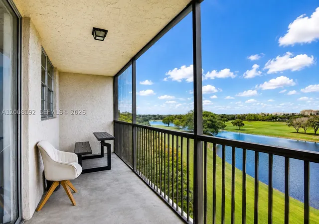 Photo 3 of Condo for sale at 3300 W Rolling Hills Cir #606, Davie, FL 33328 | MLS# A12008192 | Listing updated on 2026-09-15
