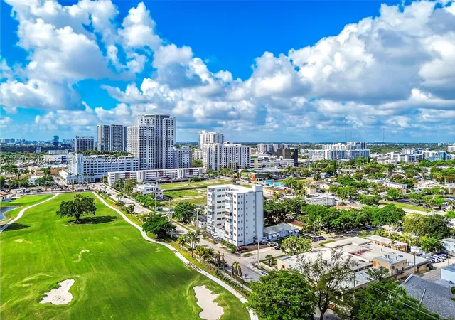 Photo 1 of House for sale at 1700 Pierce St #804, Hollywood, FL 33020 | MLS# A11993494 | Listing updated on 2026-09-09