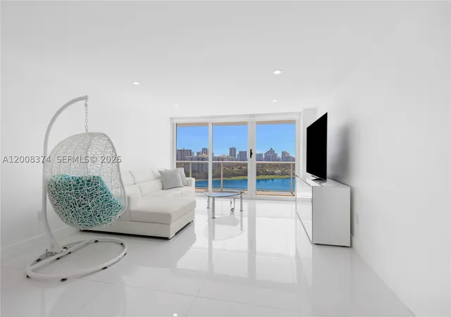 Photo 3 of Condo for sale at 3701 N Country Club Dr #1805, Aventura, FL 33180 | MLS# A12008374 | Listing updated on 2026-10-07