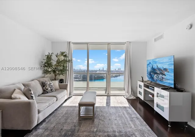 Photo 3 of Condo for sale at 50 Biscayne Blvd #3308, Miami, FL 33132 | MLS# A12008546 | Listing updated on 2026-09-10