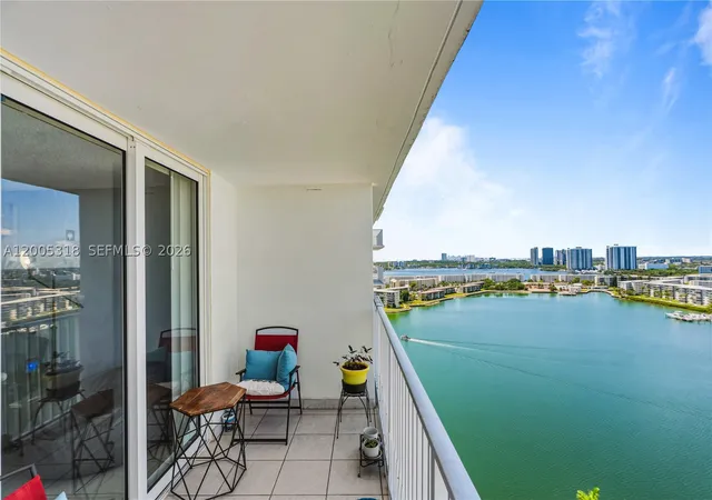Listing Photo 1 - Condo for sale in building located at 2851 NE 183rd St, Aventura, FL 33160 - Unit #2012E