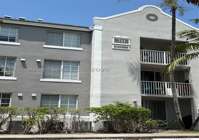 Photo 2 of Condo for sale at 711 Sw 111th Way #202, Pembroke Pines, FL 33025 | MLS# A12009958 | Listing updated on 2026-09-04