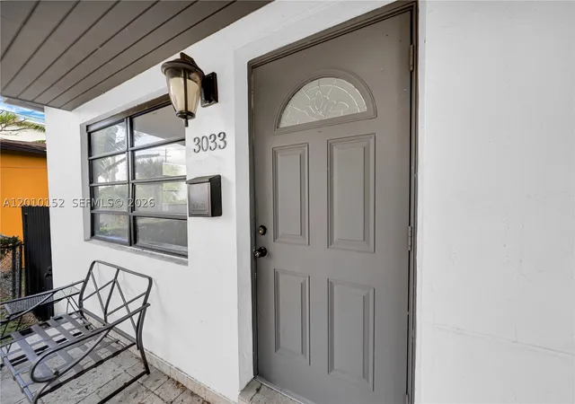 Photo 2 of Single family home for sale at 3033 Hibiscus Street, Miami, FL 33133 | MLS# A12010152 | Listing updated on 2026-09-12