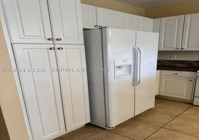 Photo 3 of Townhouse for sale at 2971 Nw 33Rd Way, Lauderdale Lakes, FL 33311 | MLS# A12011155 | Listing updated on 2026-09-08