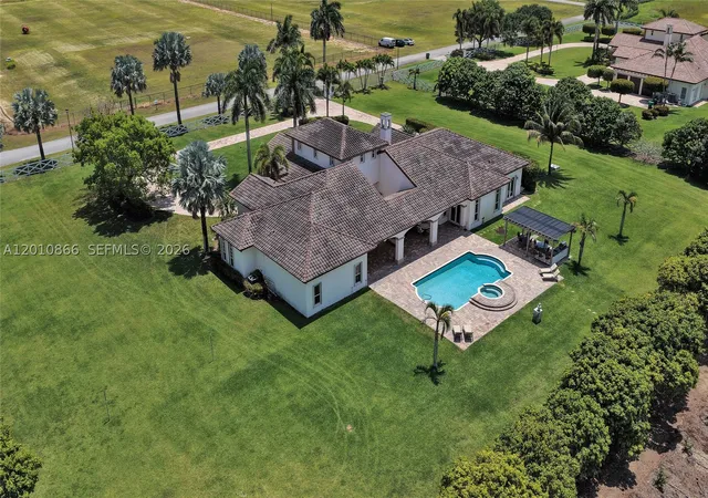 Photo 3 of Single family home for sale at 31310 Sw 215Th Ave, Homestead, FL 33030 | MLS# A12010866 | Listing updated on 2026-08-31