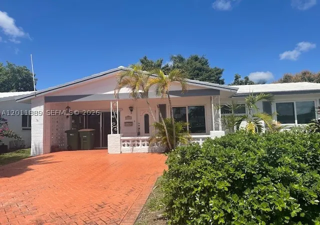 Photo 1 of Single family home for sale at 4501 Mainland Dr, Tamarac, FL 33319 | MLS# A12011889 | Listing updated on 2026-09-04