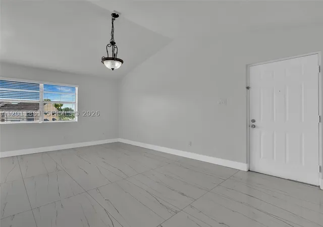 Listing Photo 5 - Condo for sale at Hammocks Trails, Unit 636 15325 Sw 106Th Ter, Hammocks Trails, Miami, FL 33196 | Built Year: 1987-1987