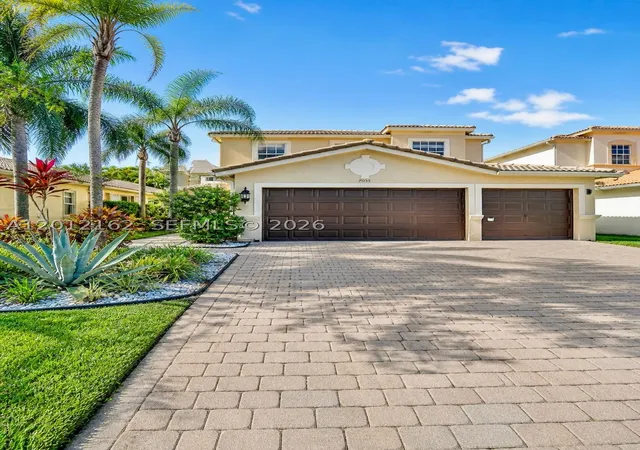 Photo 1 of Single family home for sale at 7055 Via Leonardo, Lake Worth, FL 33467 | MLS# A12012162 | Listing updated on 2026-09-10