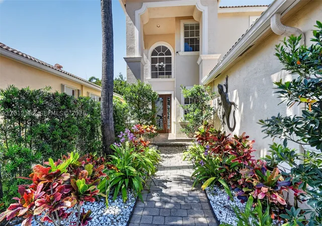 Photo 3 of Single family home for sale at 7055 Via Leonardo, Lake Worth, FL 33467 | MLS# A12012162 | Listing updated on 2026-09-10
