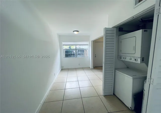 Photo 3 of Townhouse for sale at 825 Nw 46th Ave #825, Plantation, FL 33317 | MLS# A12012166 | Listing updated on 2026-09-02