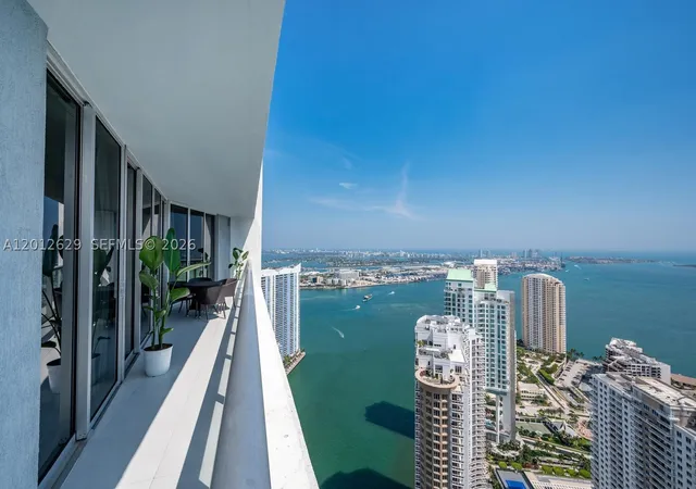 Photo 2 of Condo for sale at 465 E Brickell Ave #5305, Miami, FL 33131 | MLS# A12012629 | Listing updated on 2026-09-10