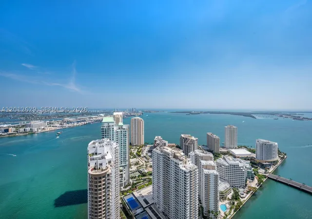 Photo 3 of Condo for sale at 465 E Brickell Ave #5305, Miami, FL 33131 | MLS# A12012629 | Listing updated on 2026-09-10