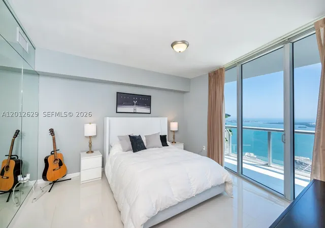 Photo 4 of Condo for sale at 465 E Brickell Ave #5305, Miami, FL 33131 | MLS# A12012629 | Listing updated on 2026-09-10
