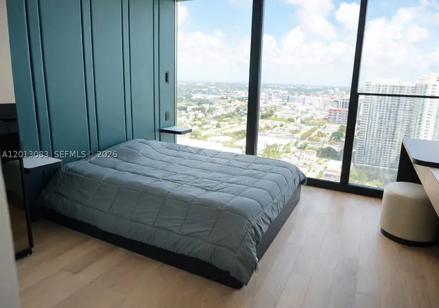 Photo 2 of Condo for sale at 20 Ne 11 St #3403B, Miami, FL 33132 | MLS# A12013083 | Listing updated on 2026-09-10