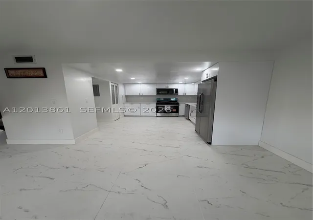 Photo 4 of Townhouse for sale at 7024 Sw 114Th Pl #A-52, Miami, FL 33173 | MLS# A12013861 | Listing updated on 2026-09-03