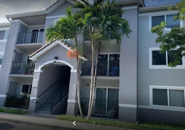 Listing Photo 1 - Condo for sale in building located at 15422 Sw 284Th St, Miami, FL 33033 - Unit #7306