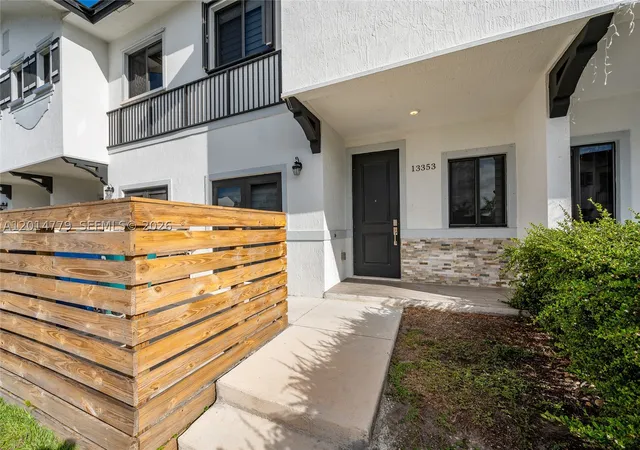 Photo 2 of Townhouse for sale at 13353 Sw 250th Ter, Homestead, FL 33032 | MLS# A12014779 | Listing updated on 2026-09-20