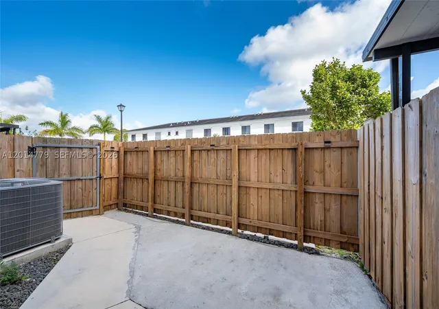 Photo 3 of Townhouse for sale at 13353 Sw 250th Ter, Homestead, FL 33032 | MLS# A12014779 | Listing updated on 2026-09-20