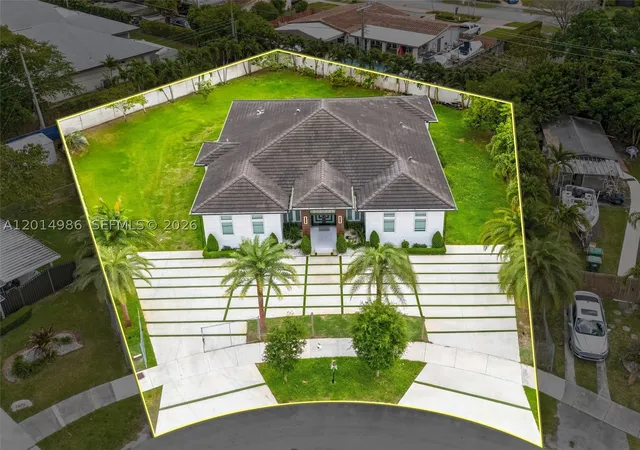 Photo 2 of Single family home for sale at 5815 Sw 107th Pl, Miami, FL 33173 | MLS# A12014986 | Listing updated on 2026-09-30