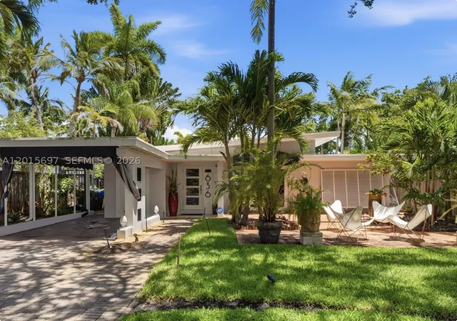 Photo 1 of Single family home for sale at 636 Ne 17th Ter, Fort Lauderdale, FL 33304 | MLS# A12015697 | Listing updated on 2026-09-05