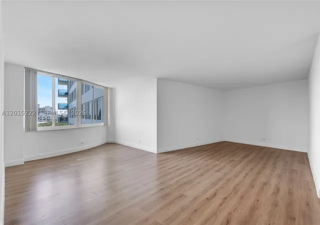 Photo 4 of Condo for sale at 7441 Wayne Ave #4G, Miami Beach, FL 33141 | MLS# A12015222 | Listing updated on 2026-09-07