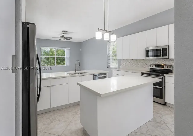 Photo 1 of Single family home for sale at 1101 Nw 180th Ave, Pembroke Pines, FL 33029 | MLS# A12014079 | Listing updated on 2026-09-01