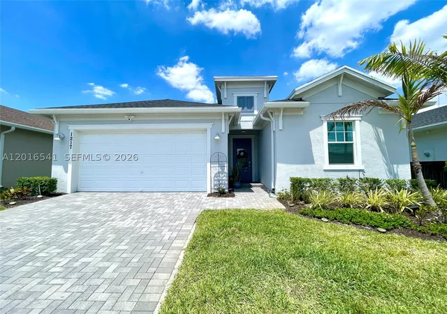 Photo 1 of Single family home for sale at 1217 Se Crosswood Way, Port Saint Lucie, FL 34984 | MLS# A12016541 | Listing updated on 2026-09-14