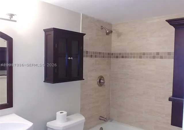 Listing Photo 4 - Condo for sale in building located at 660 Tennis Clb Dr, North Lauderdale, FL 33311 - Unit #101