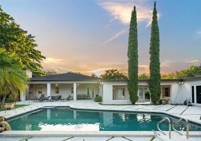 Photo 1 of Single family home for sale at 7650 Sw 128th St, Pinecrest, FL 33156 | MLS# A12016949 | Listing updated on 2026-10-03