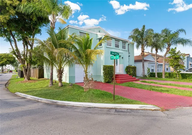 Photo 2 of Single family home for sale at 11983 Sw 270th St, Homestead, FL 33032 | MLS# A12017488 | Listing updated on 2026-09-01