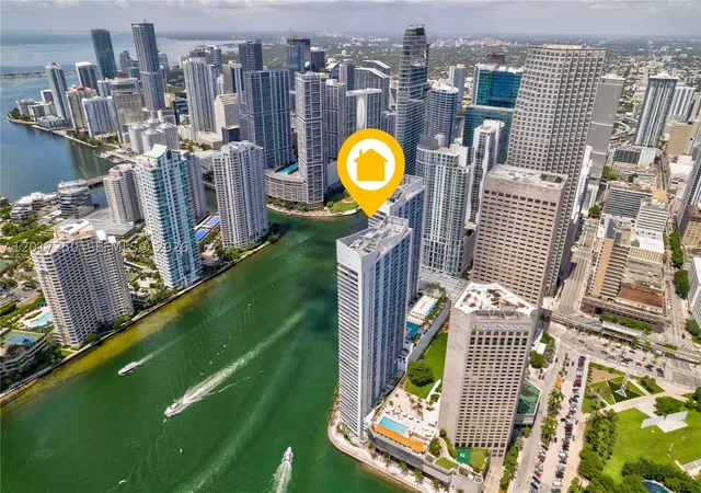 Photo 2 of Condo for sale at 335 S Biscayne Blvd #1209, Miami, FL 33131 | MLS# A12017250 | Listing updated on 2026-10-03