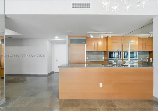 Photo 2 of Condo for sale at 465 Brickell Ave #4805, Miami, FL 33131 | MLS# A12012908 | Listing updated on 2026-09-10