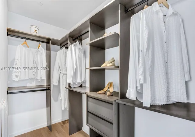 Photo 3 of Condo for sale at 398 Ne 5Th St #4701, Miami, FL 33132 | MLS# A12017319 | Listing updated on 2026-08-26
