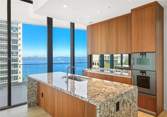 Photo 2 of Condo for sale at 175 Se 25 Rd #804, Miami, FL 33129 | MLS# A12018723 | Listing updated on 2026-09-29